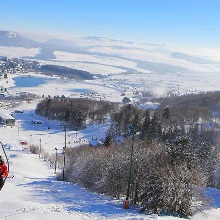 Skis Aux Pieds, F2+cabine Au 20eme Etage - Fr-1-814-25 Besse-et-Saint-Anastaise