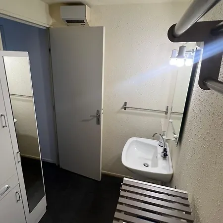 Skis Aux Pieds, F2+cabine Au 20eme Etage - Fr-1-814-25 Besse-et-Saint-Anastaise